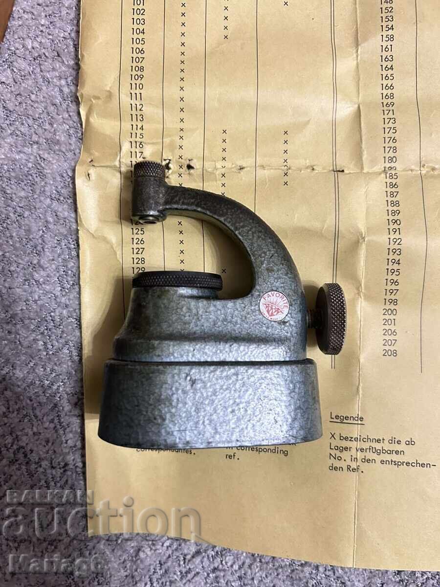 Auction Watchmaker's junk with many parts Favorite Auction Watchmaker's junk with many parts Favorite