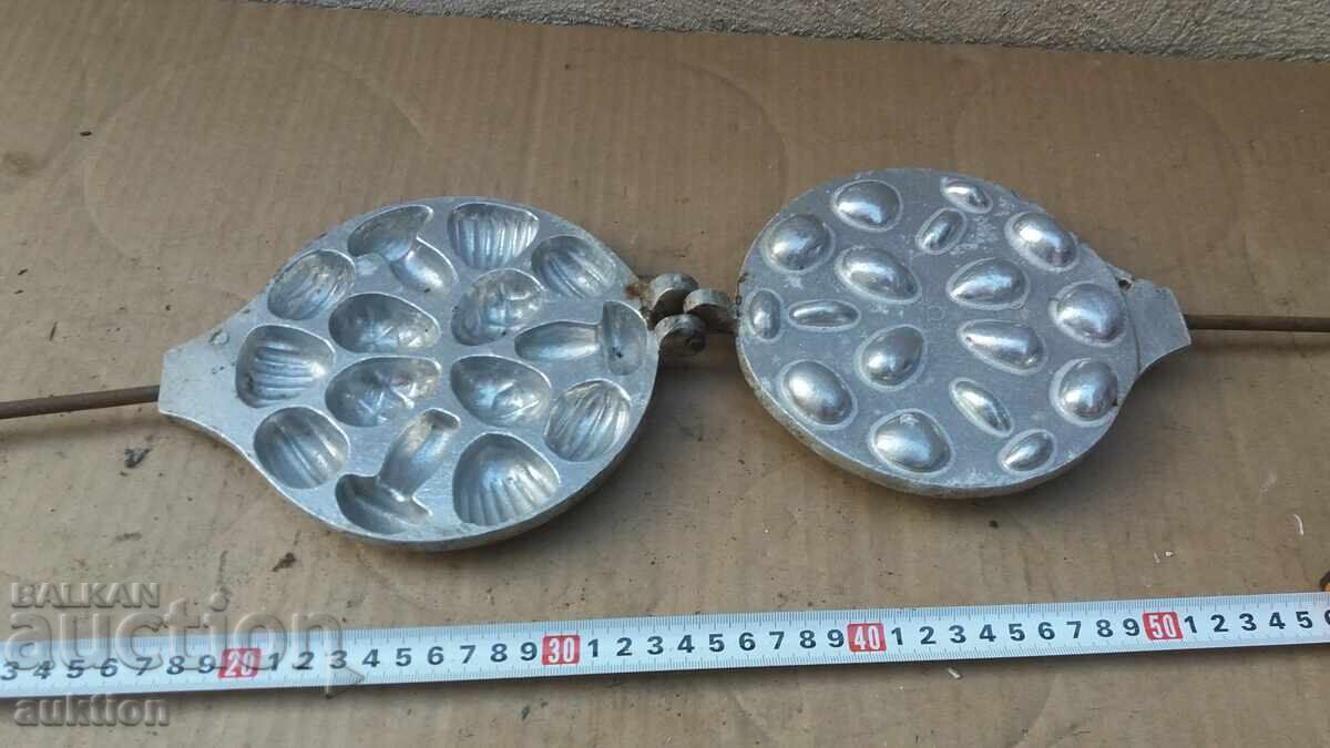 Доставка на СОЦ. ПРЕСА - ФОРМИЧКА ЗА СЛАДКИ АЛУМИНИЕВА