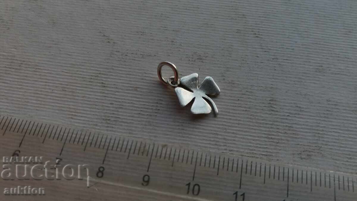 Δημοπρασία Ασημένιο Τριφύλλι - Μεταλλιόν - Κόσμημα