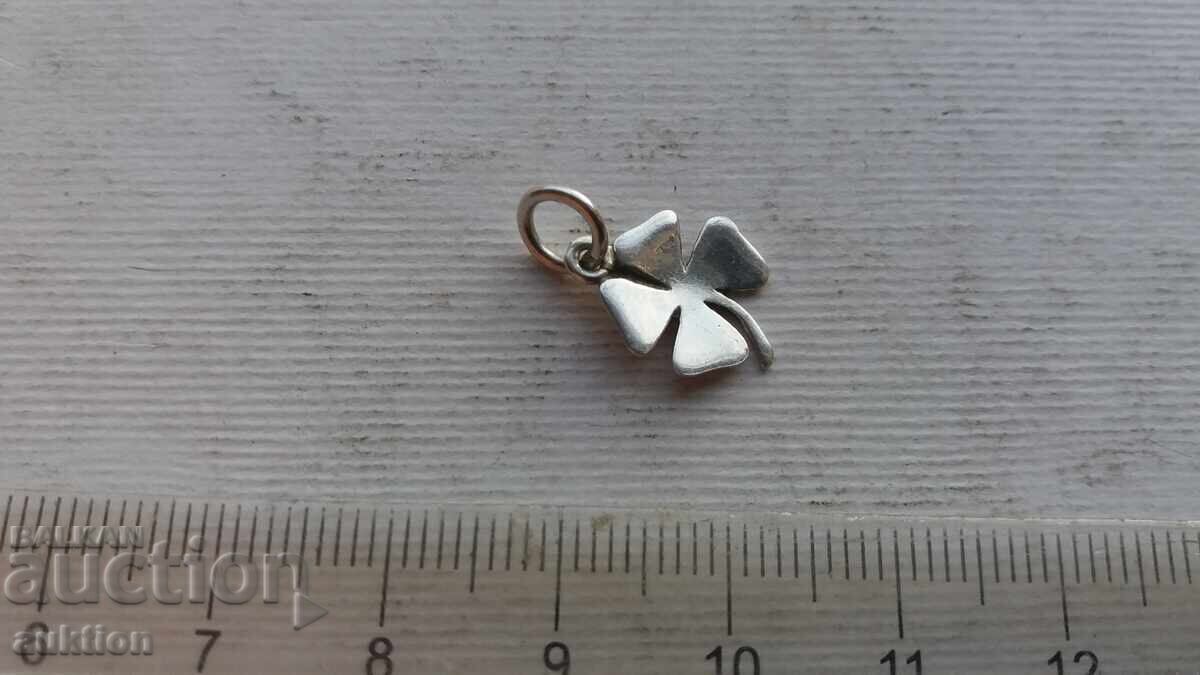 Ασημένιο Τριφύλλι - Μεταλλιόν - Κόσμημα