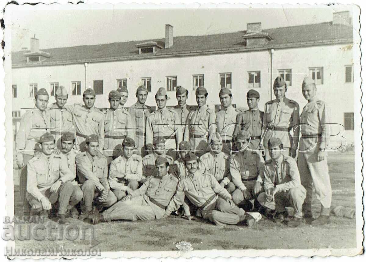 СТАРА СНИМКА ВОЕННИ ВОЙНИШКИ ЖИВОТ Е810