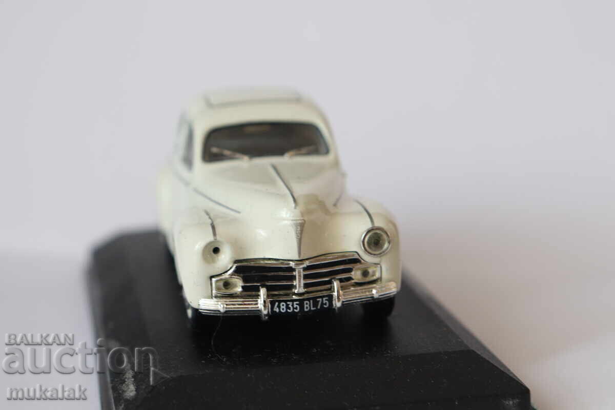 Аукцион 1:43  PEUGEOT 203     КОЛИЧКА РЕТРО МОДЕЛ