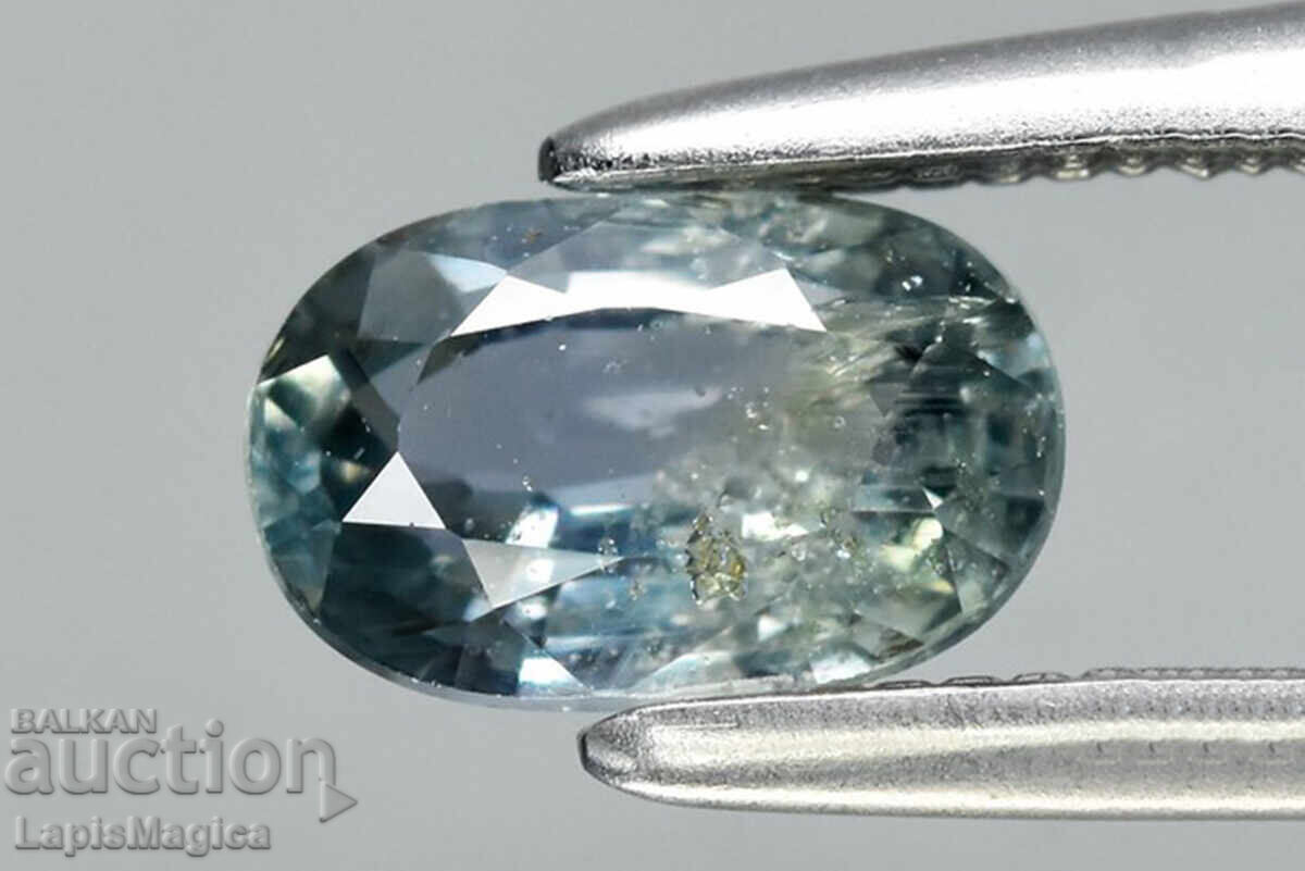 Синьо-зелен сапфир - нетретиран 0.70ct, овална шлифовка