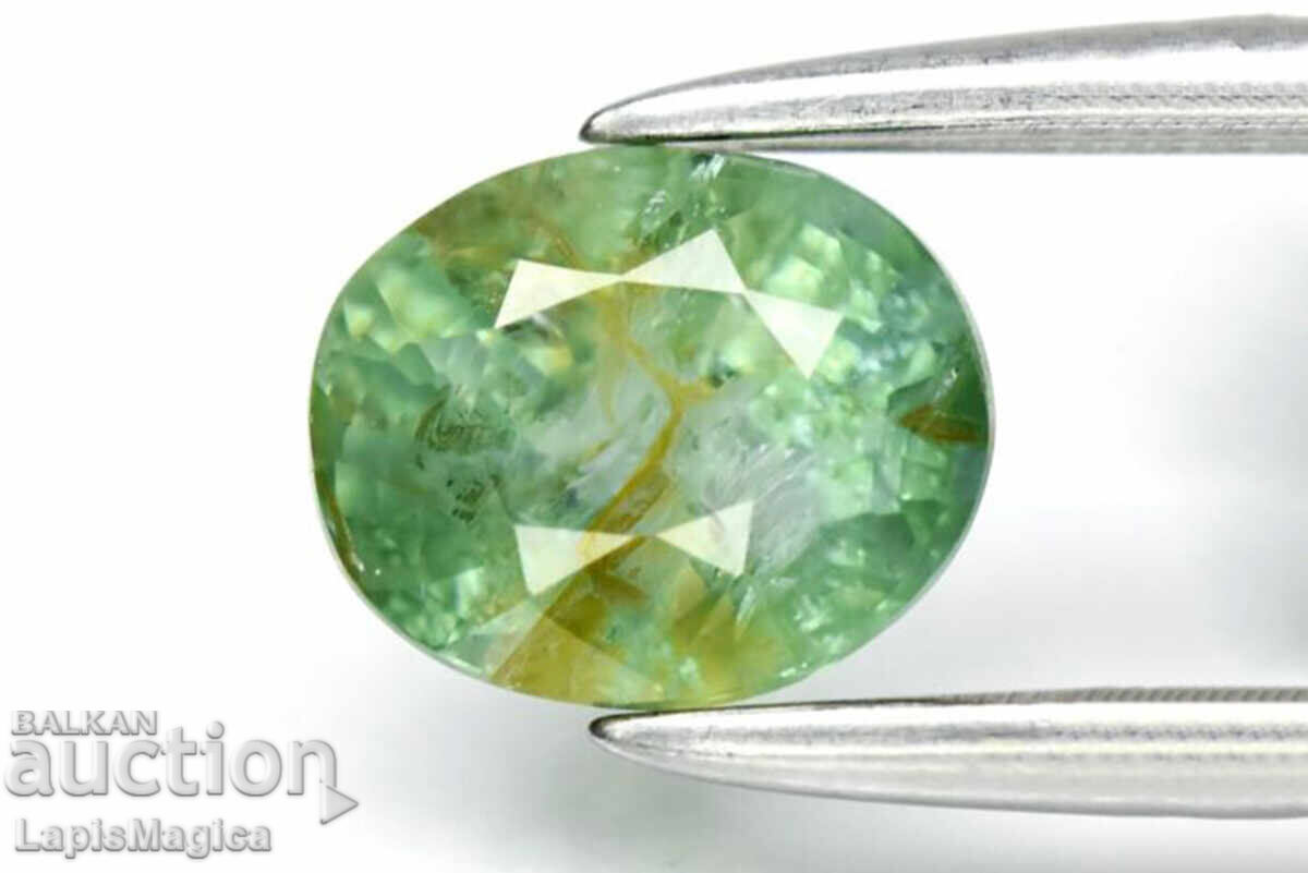 Синьо-зелен сапфир - нетретиран 0.60ct, овална шлифовка