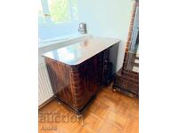 Мебели в стил арт деко