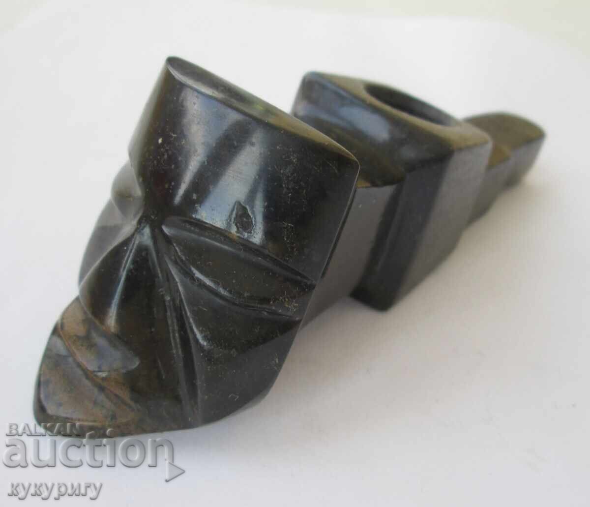 Стара каменна лула от махагонов обсидиан с цена € 20.00 | 39.12 лв.