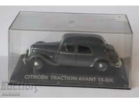1:43 CITROEN TRACTION AVANT 15 COLIȚĂ MODEL JUCĂRIE