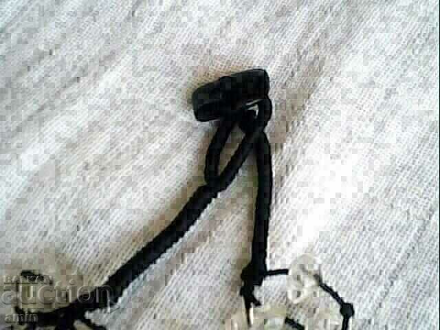 Δημοπρασία όμορφο κολιέ από γυάλινο κρύσταλλο Δημοπρασία όμορφο κολιέ από γυάλινο κρύσταλλο