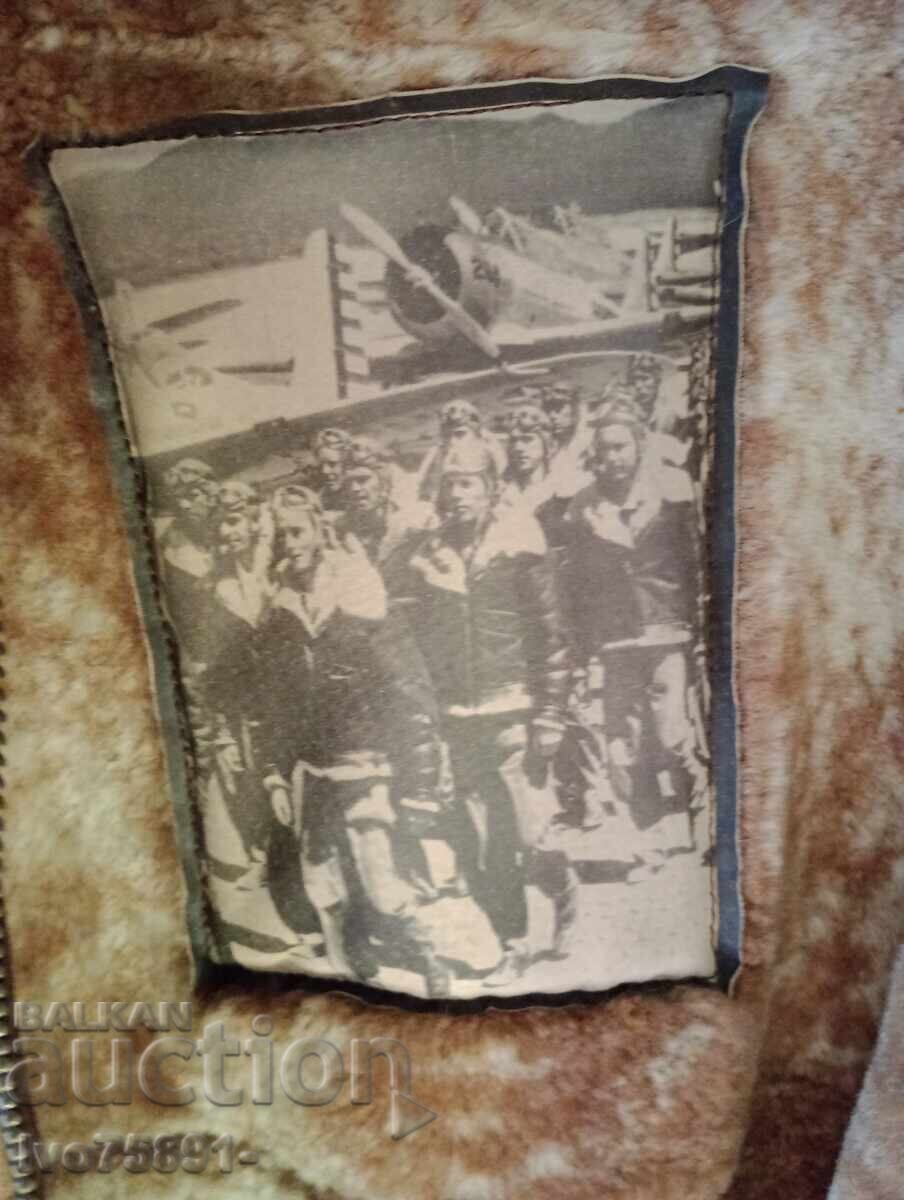 Αυθεντικό Ιταλικό ΔΕΡΜΑΤΙΝΟ ΜΠΟΥΦΑΝ ΑΕΡΟΠΟΡΟΥ B-3 Bomber με τιμή € 327.00 | 639.56 BGN