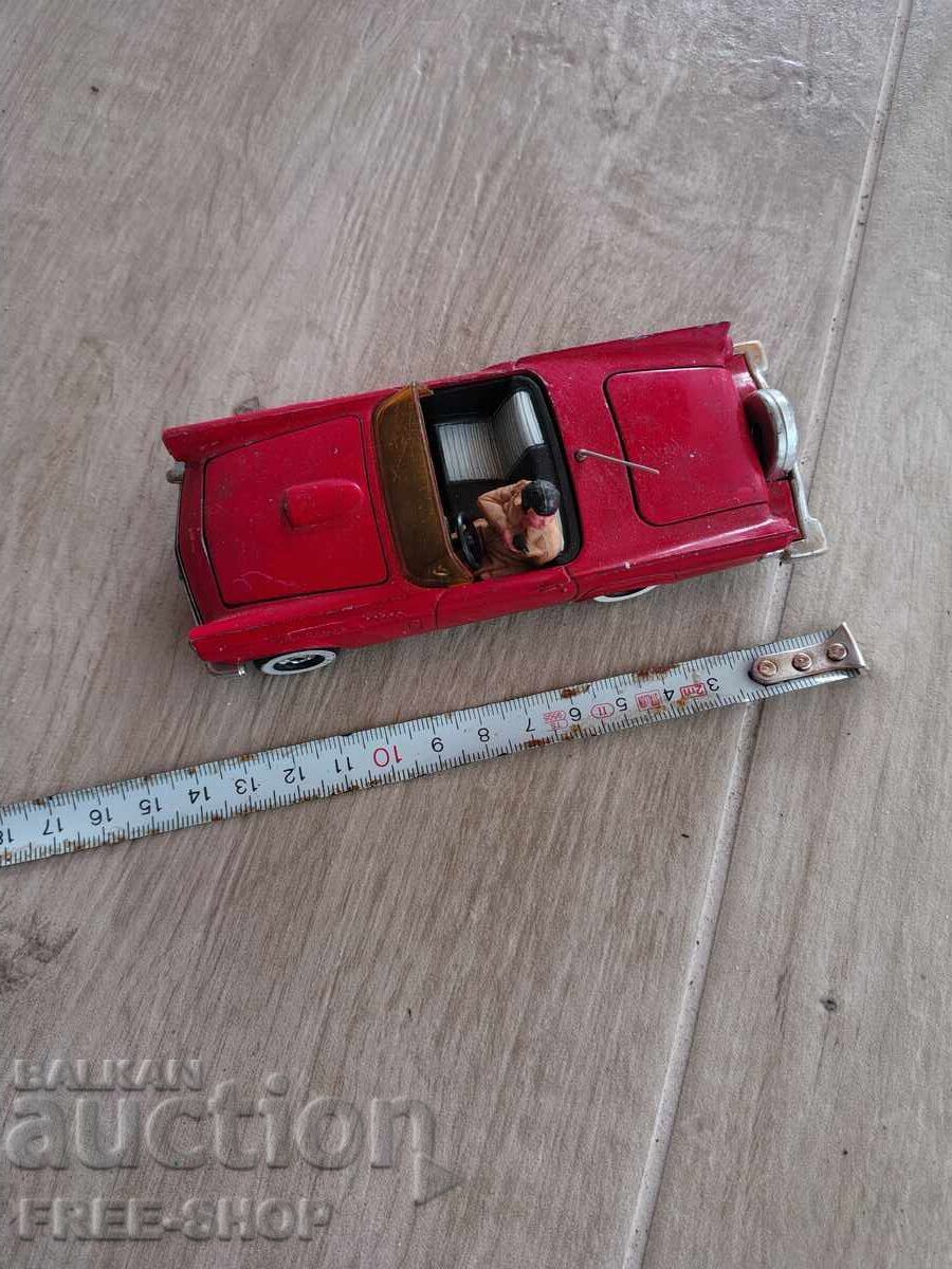 Ένα μεγάλο παλιό παιχνίδι