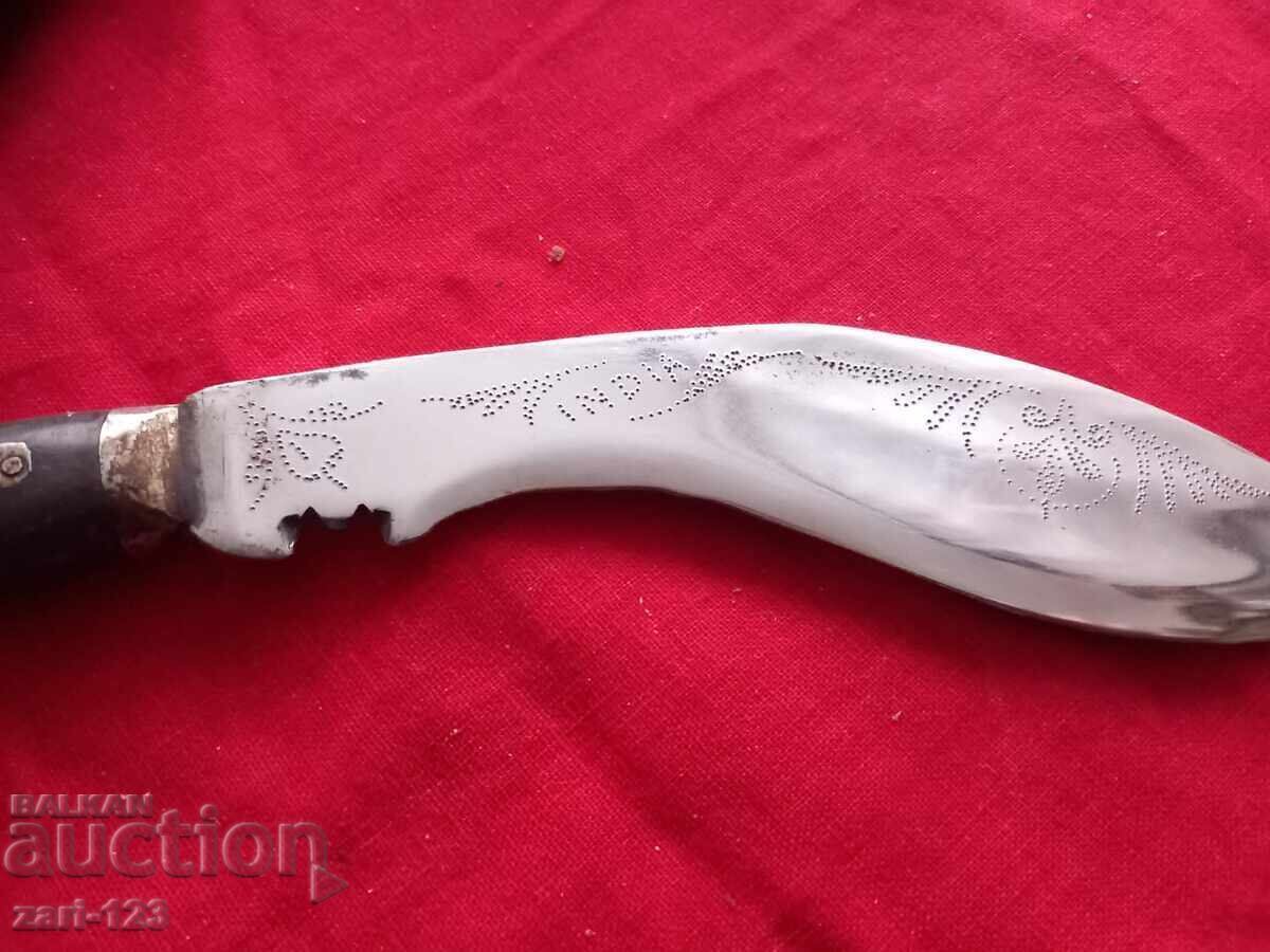 Livrarea CUȚITE KUKRI