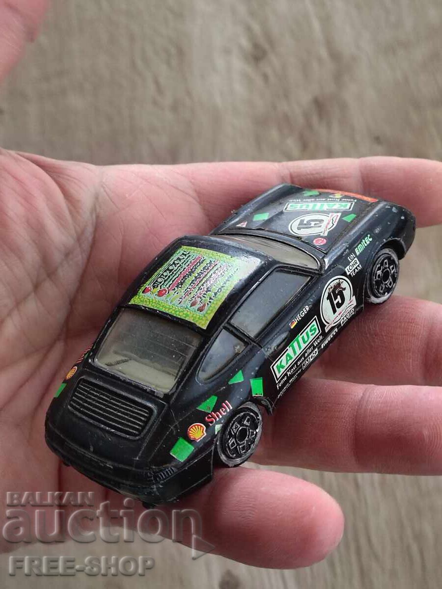 Delivery of An old toy