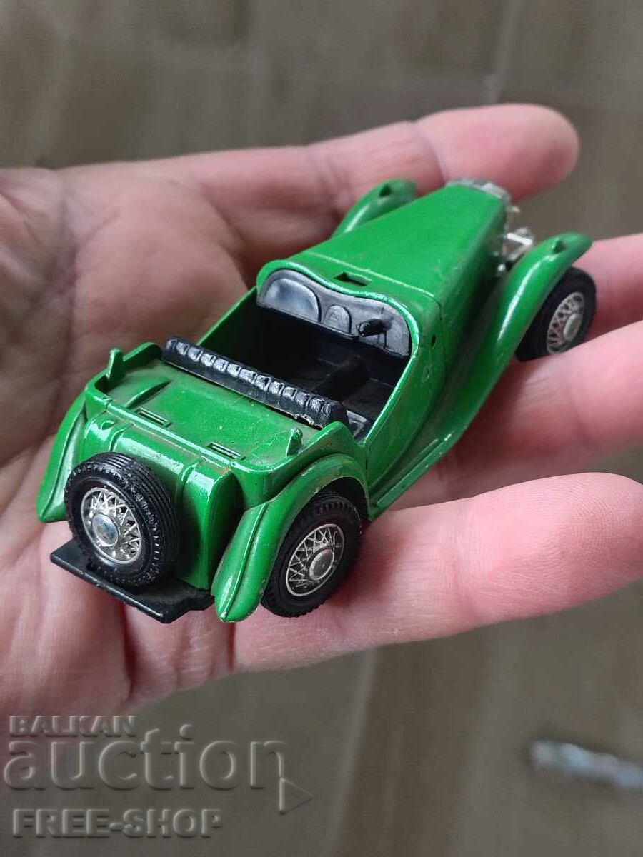 Delivery of An old toy