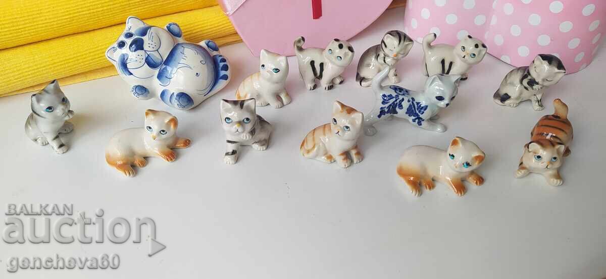 LOT Colecție de 13 pisici din porțelan cu preț € 25.00 | 48.90 BGN