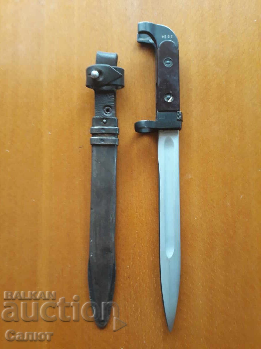 Baionetă de AK-47 nouă