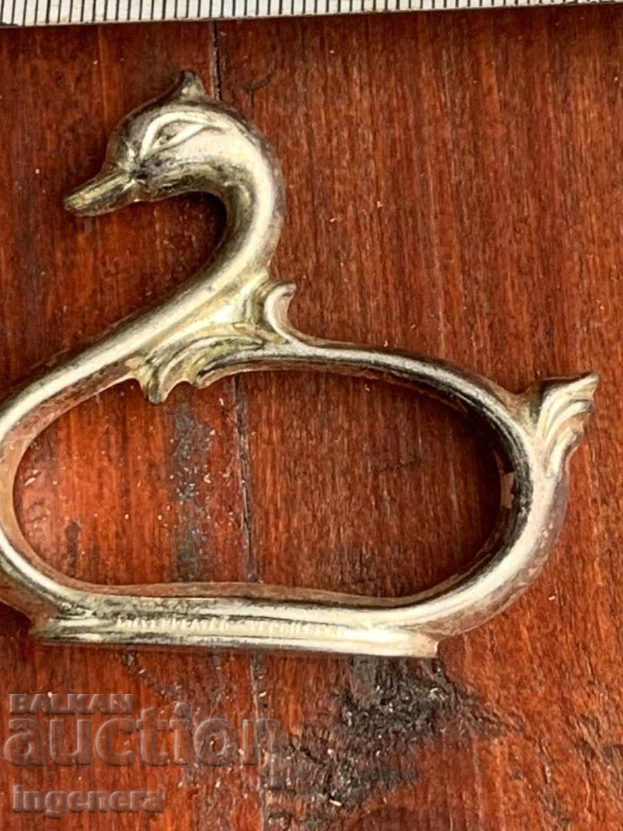 INELE PENTRU ȘERVEȚELE METAL ARGINTAT SERVIETĂ PENTRU NUNTĂ - LEBĂDĂ cu preț € 5.00 | 9.78 BGN