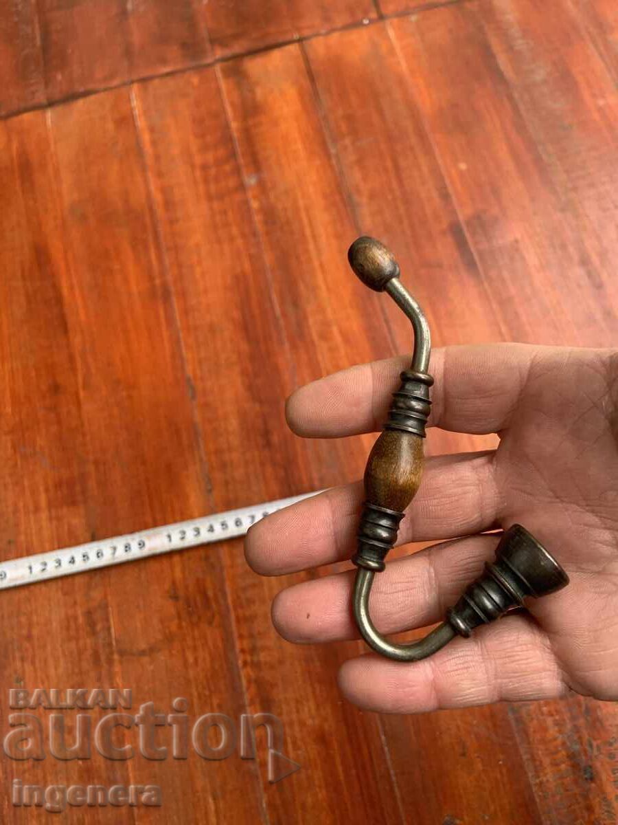 Licitație LULĂ RETRO PENTRU COLECȚIONARI BRONZ LEMN Licitație LULĂ RETRO PENTRU COLECȚIONARI BRONZ LEMN