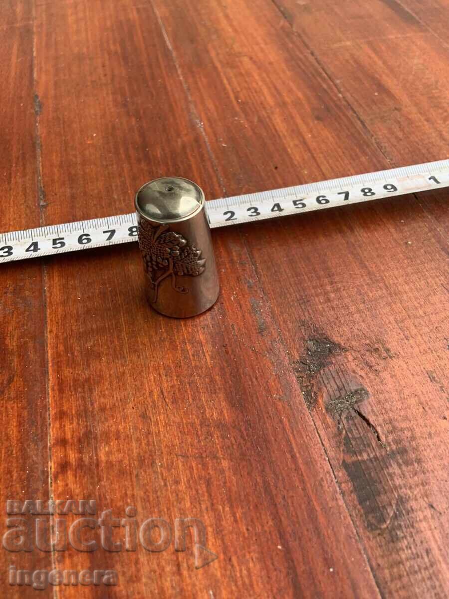 Licitație SOLNIȚĂ PIPERNIȚĂ METAL ARGINTAT VECHE ANGLIA