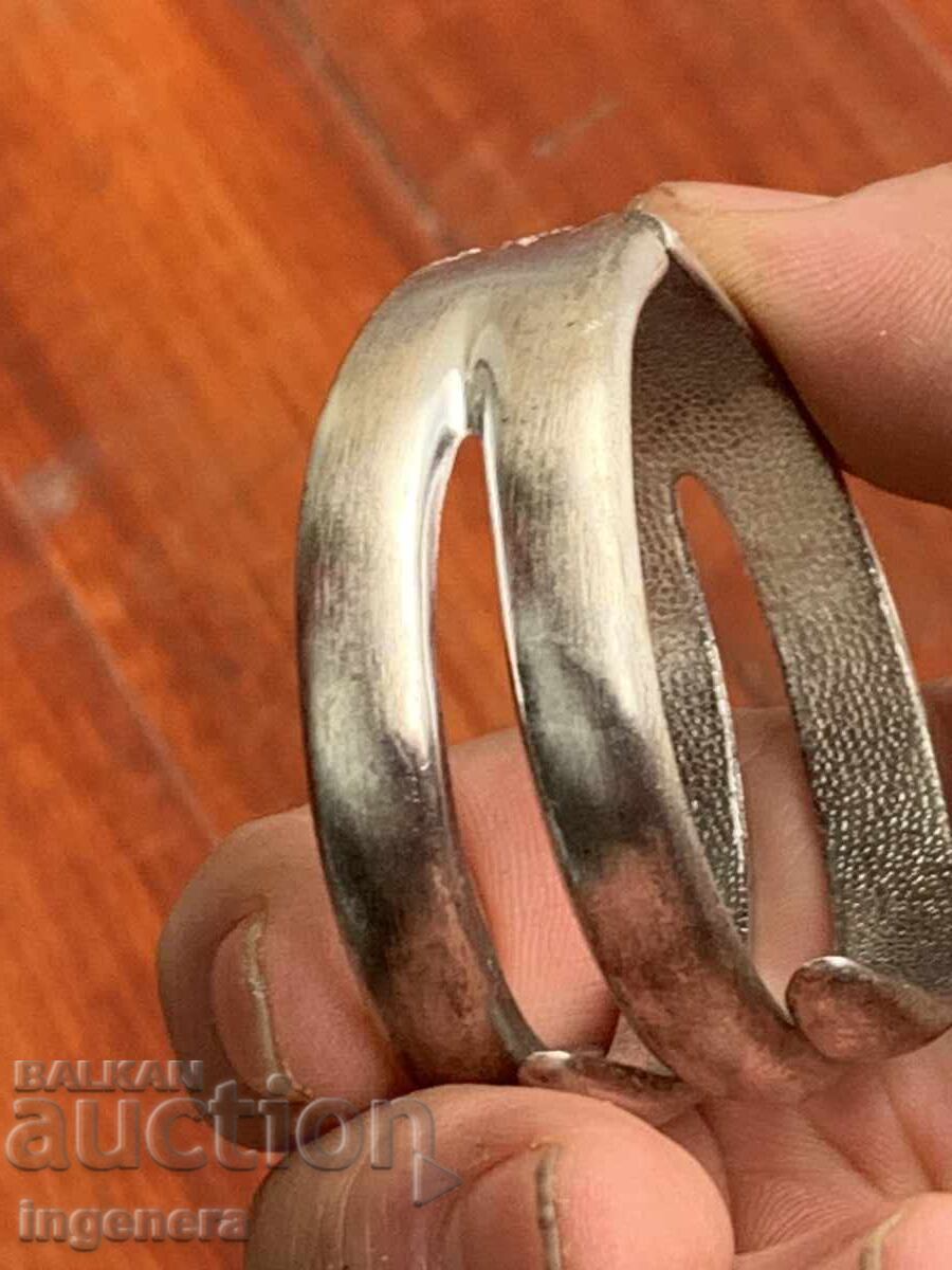 Licitație Hrivnă metalică argintată Anglia veche Licitație Hrivnă metalică argintată Anglia veche