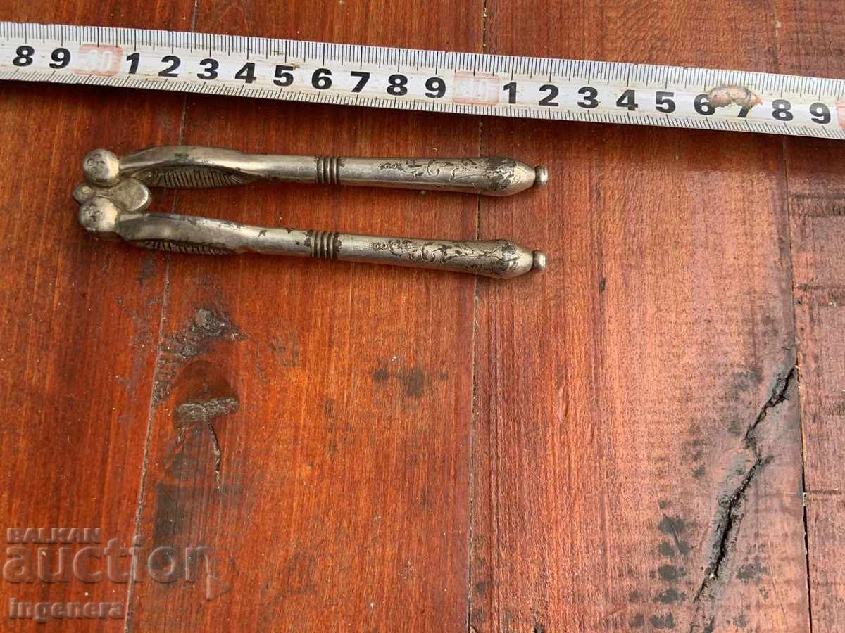 ЛЕШНИКОТРОШАЧКА ПОСРЕБРЕНА ОРНАМЕНТИ СТАРА АНГЛИЯ-АНТИКА