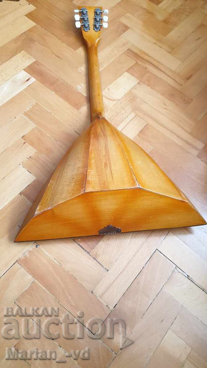 Έγχορδο μουσικό όργανο - Μπαλαλάικα - 7