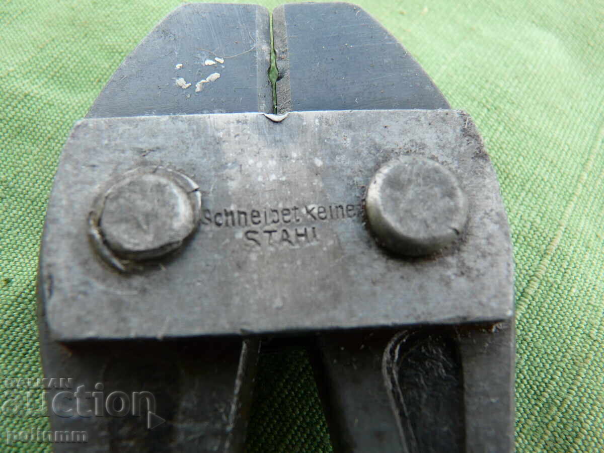 Vechi clești tăietori germani - 124 cu preț € 16.00 | 31.29 BGN