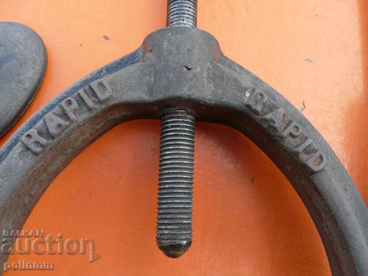 Стара винтова преса с цена € 43.00 | 84.10 лв.