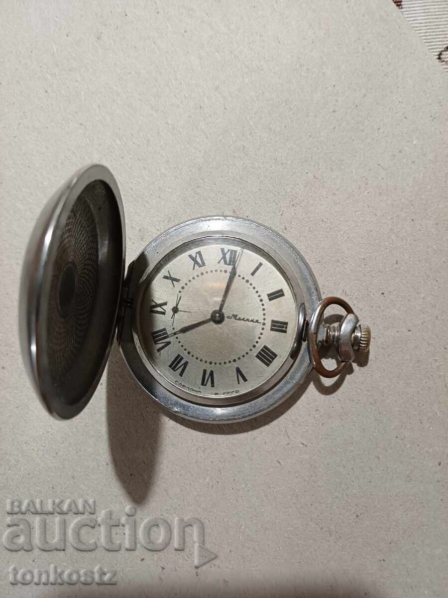 Ceas Molniya cu capac