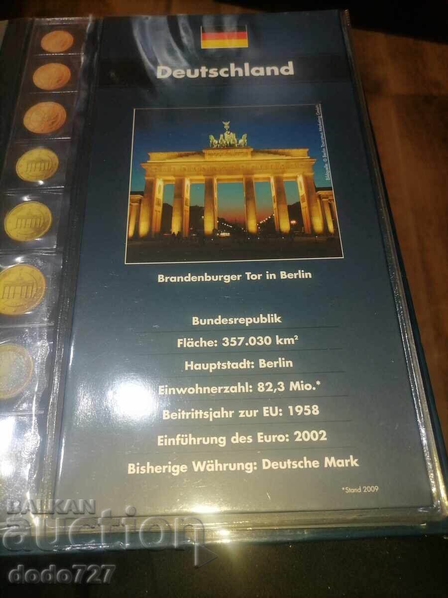 Licitație Clasor pentru monede Euro. Folosit