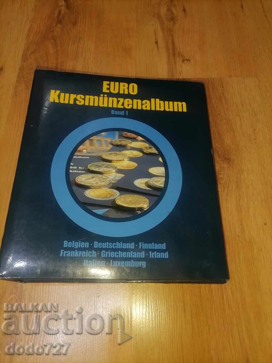 Clasor pentru monede Euro. Folosit