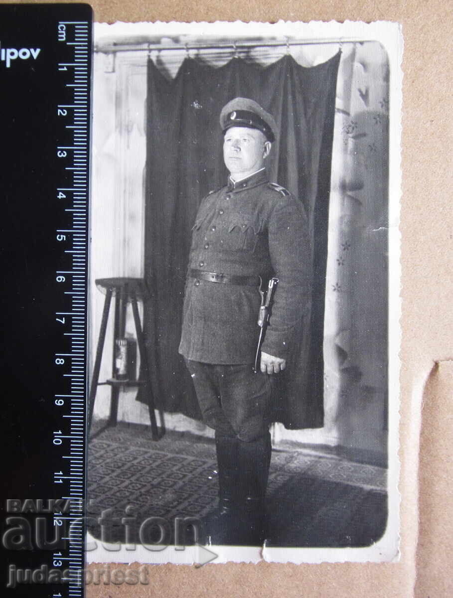 Licitație Fotografie militară bulgară regală, luptător cu uniformă de luptă și baionetă