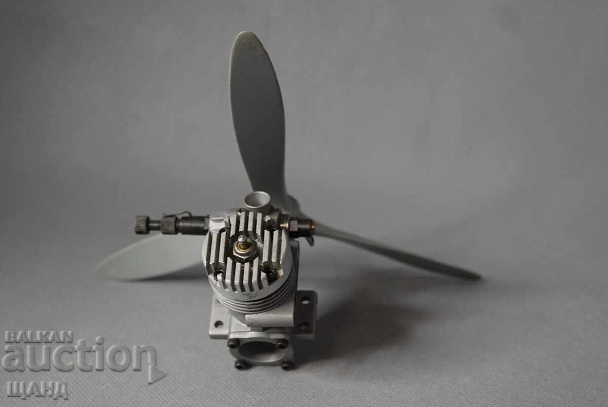 Licitație MAGNUM HL 15 Motor de pornire pentru avion modelism aviatic