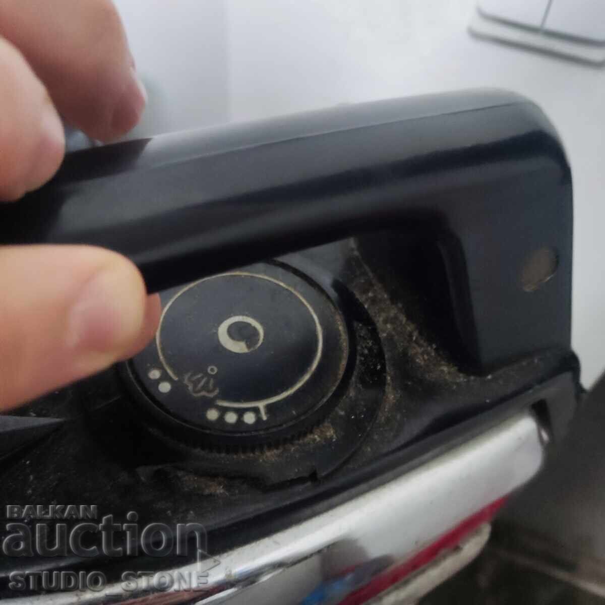Μασίφ Σίδερο 1986 made in USSR 1000W με τιμή € 5.00 | 9.78 BGN