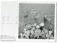 SMALL OLD PHOTO BOAT TRIP ON A TOW E815