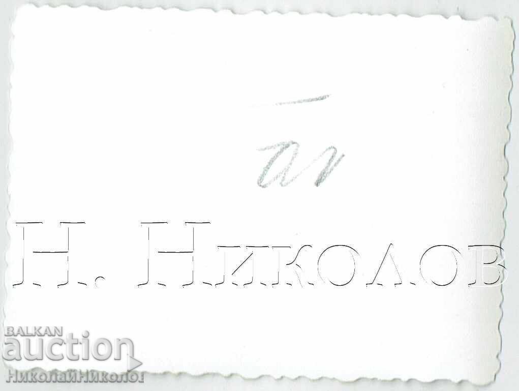 МАЛКА СТАРА СНИМКА В ДЕТСКАТА ГРАДИНА Е819 с цена € 1.00 | 1.96 лв.