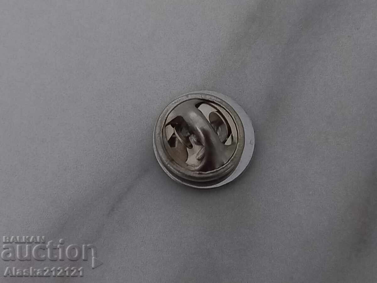 Ecuson - Federația Europeană de Handbal cu preț € 1.00 | 1.96 BGN