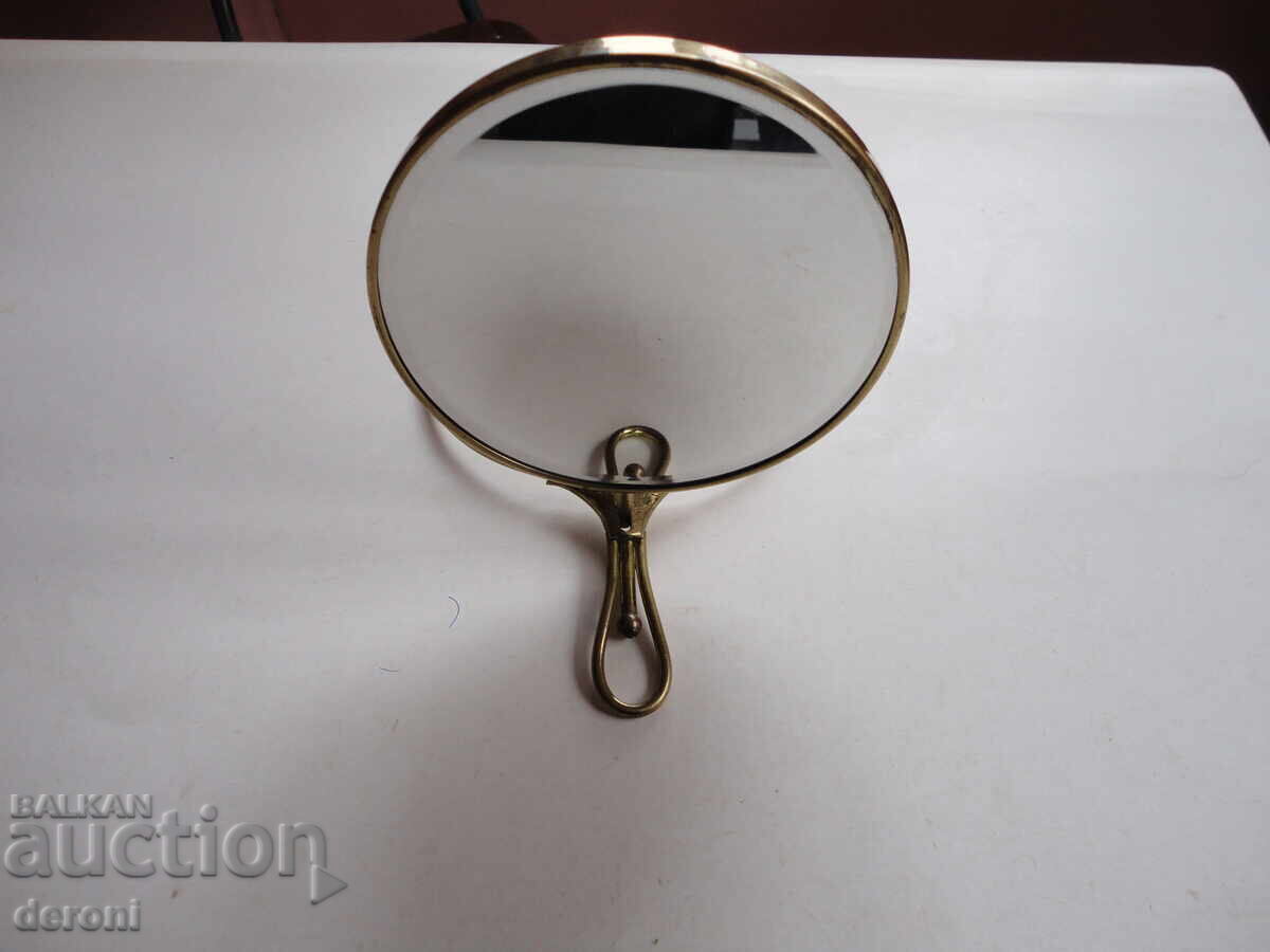 Livrarea Oglindă de masă din bronz, incredibilă