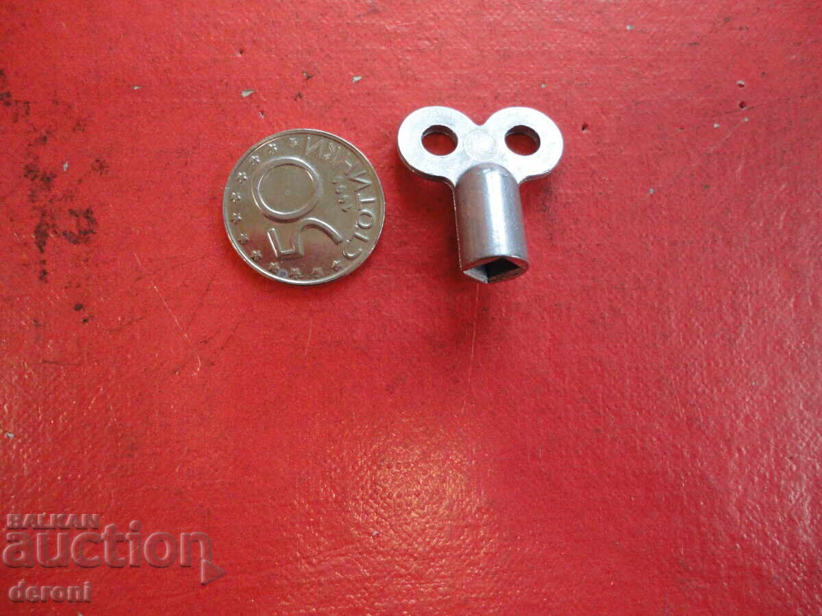 Ключ ключе за часовник 2 Ключ ключе за часовник 2