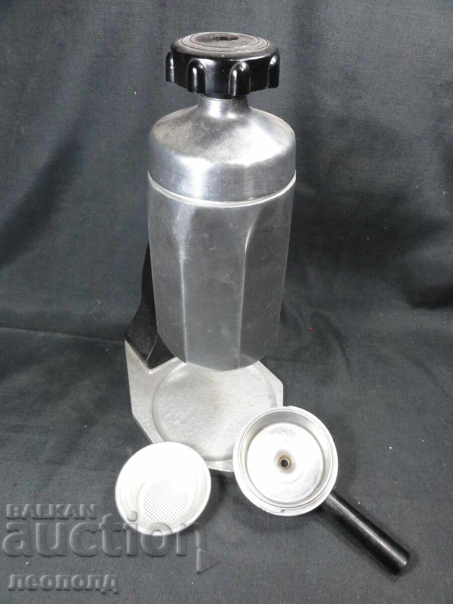 BZTS STARA RETRO SOTS SSSR APARAT DE CAFEA CAFEA cu preț € 0.01 | 0.02 BGN