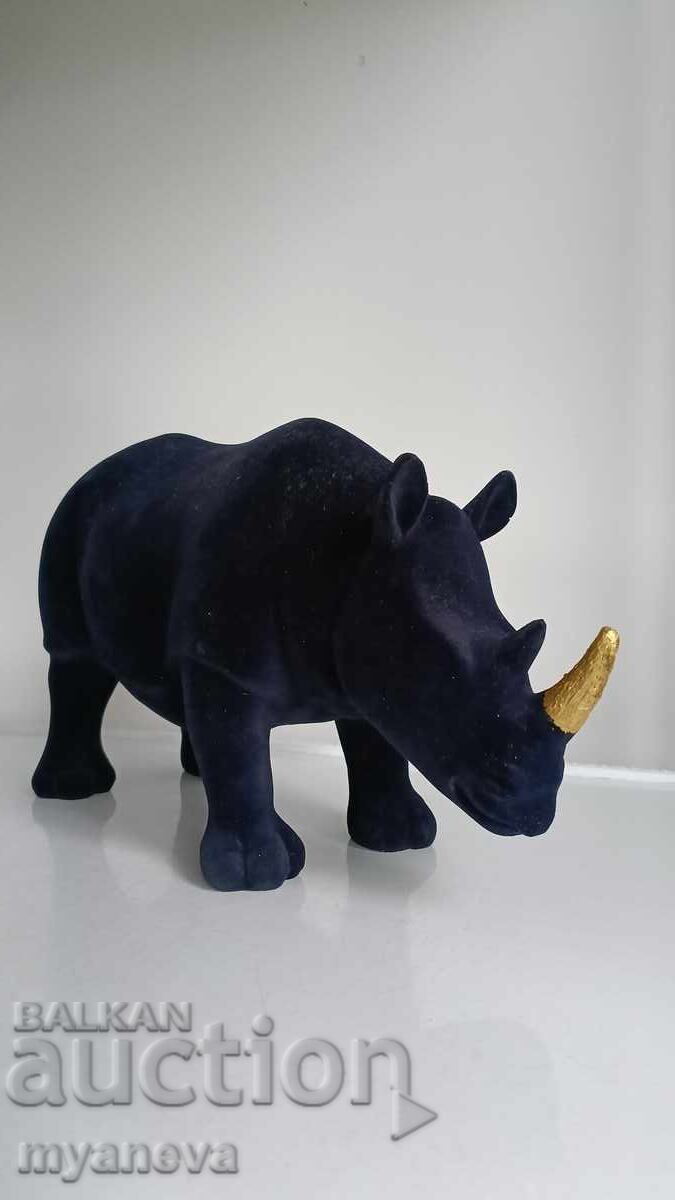 Ρινόκερος, σύμβολο δύναμης, αντοχής, επιτυχίας και τάξης - 7