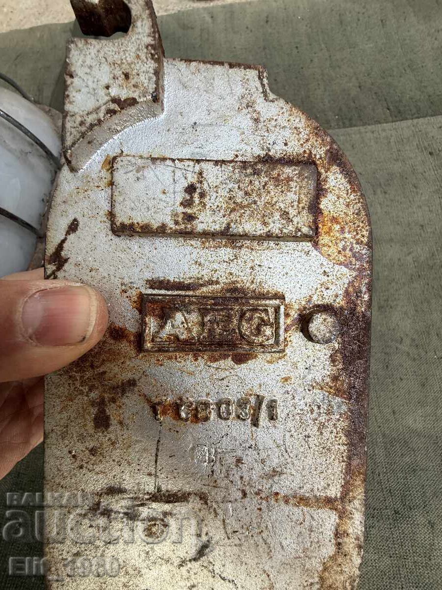 Παράδοση Λαμπτήρες πλοίων AEG