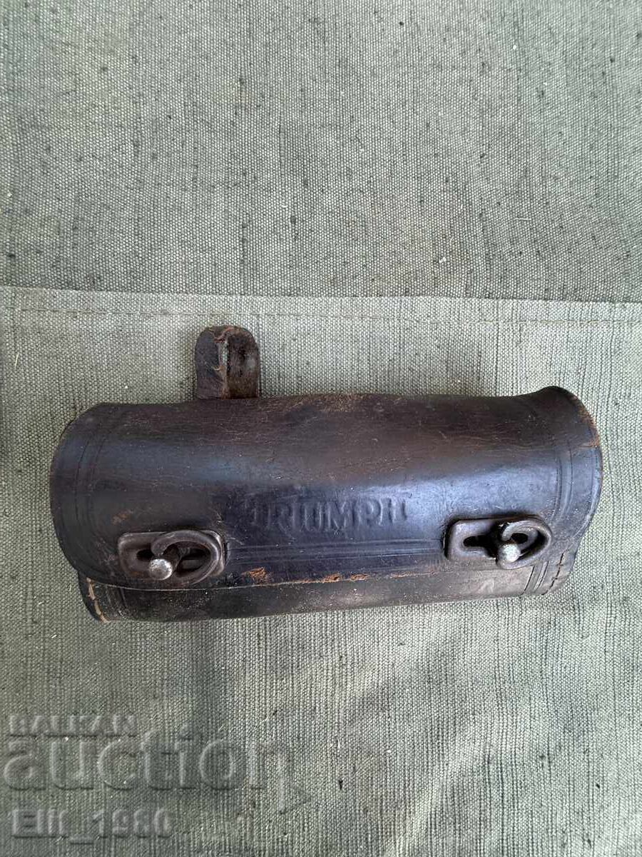 Τσάντα για ποδήλατο TRIUMPH με τιμή € 40.00 | 78.23 BGN