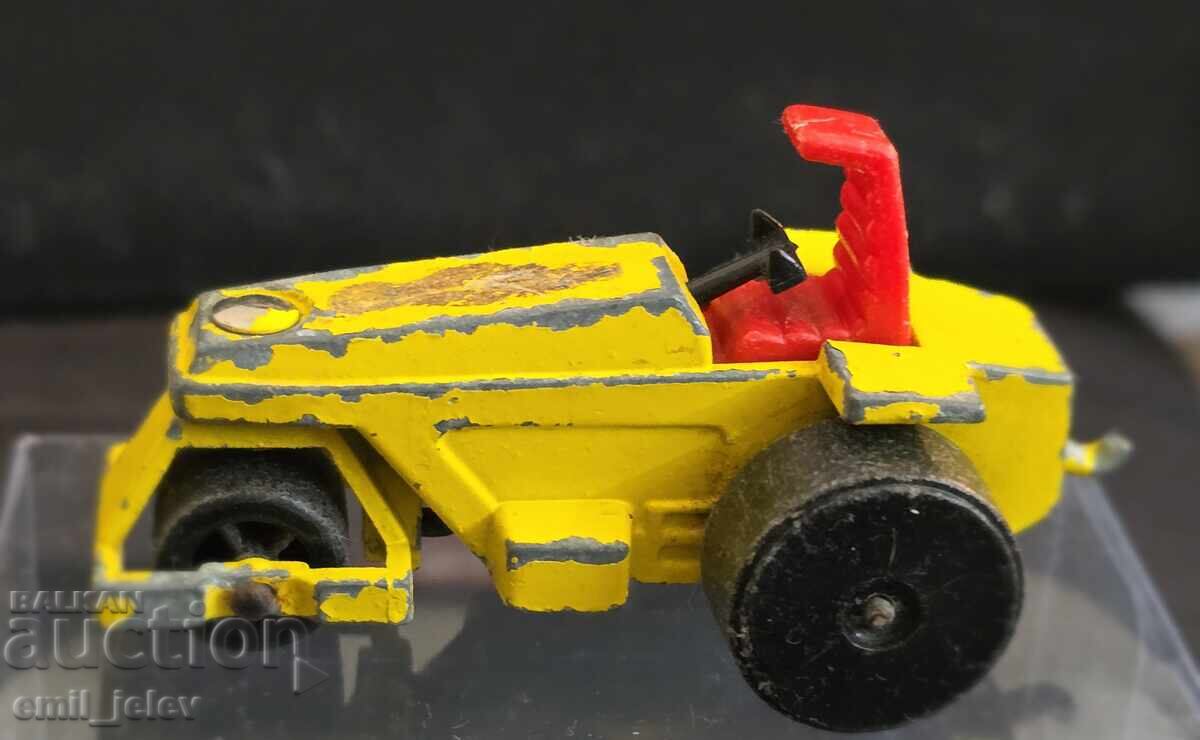 LESNEY MATCHBOX superfast-21B Rod Roller 1973-1977 год. с цена € 2.05 | 4.01 лв.