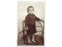 1940 POZĂ VECHE CU UN BĂIEȚEL ÎN STUDIO E830