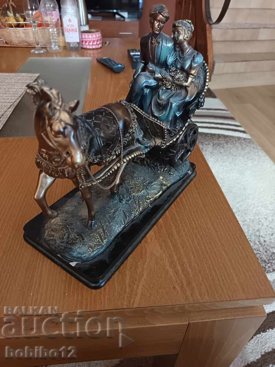 Statuetă cal cu trăsură