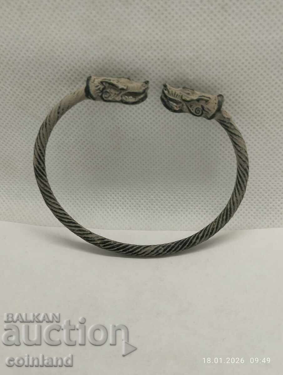 Auction  Ancient Bronze Roman Bracelet - REPLICA REPRODUCTION