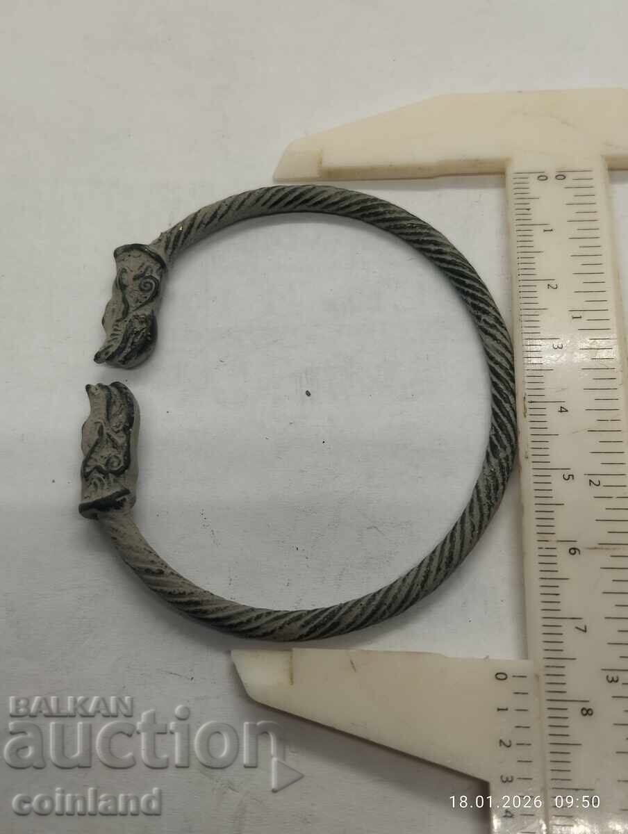 Delivery of Ancient Bronze Roman Bracelet - REPLICA REPRODUCTION