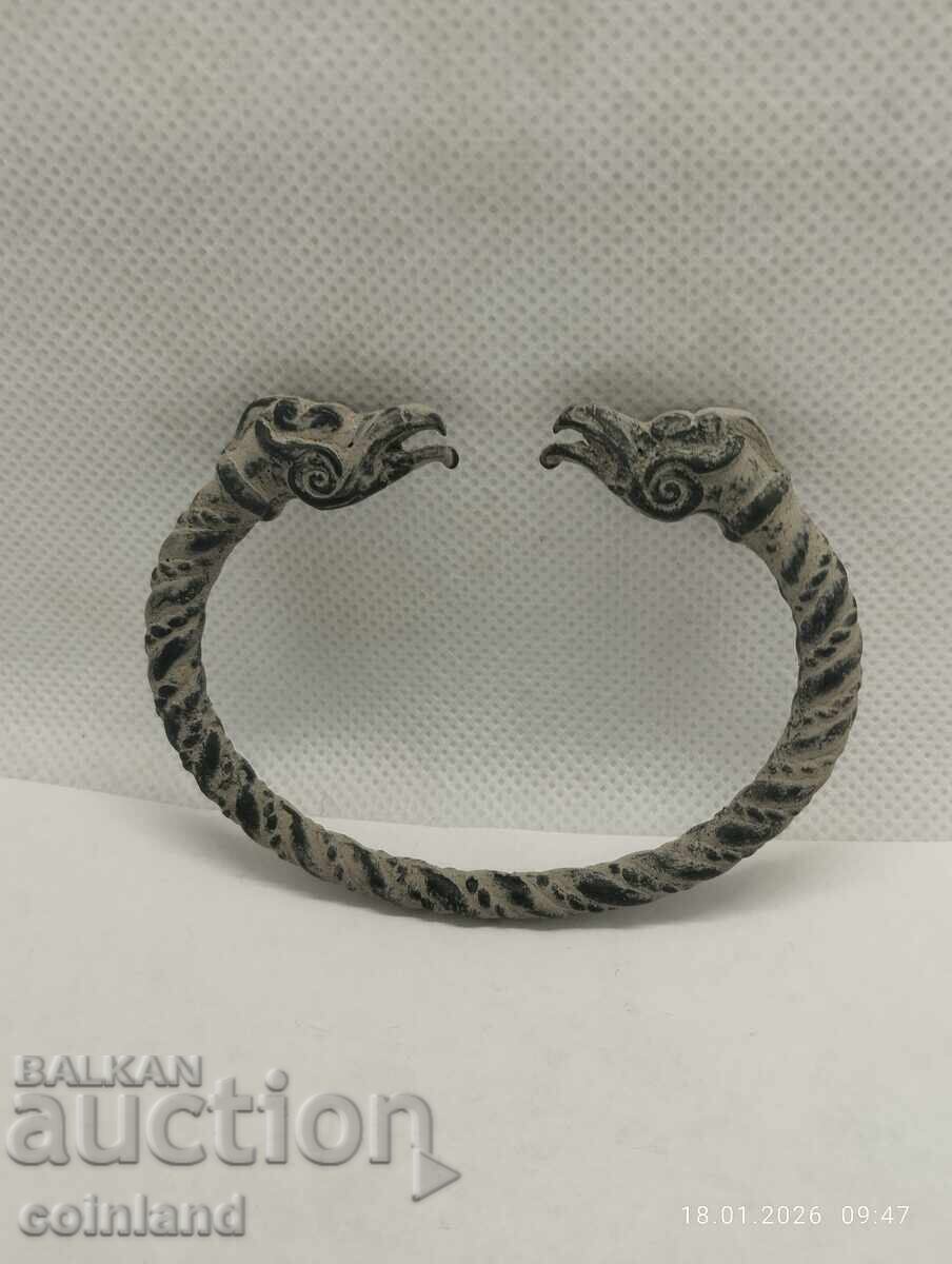 Auction  Ancient Bronze Roman Bracelet - REPLICA REPRODUCTION