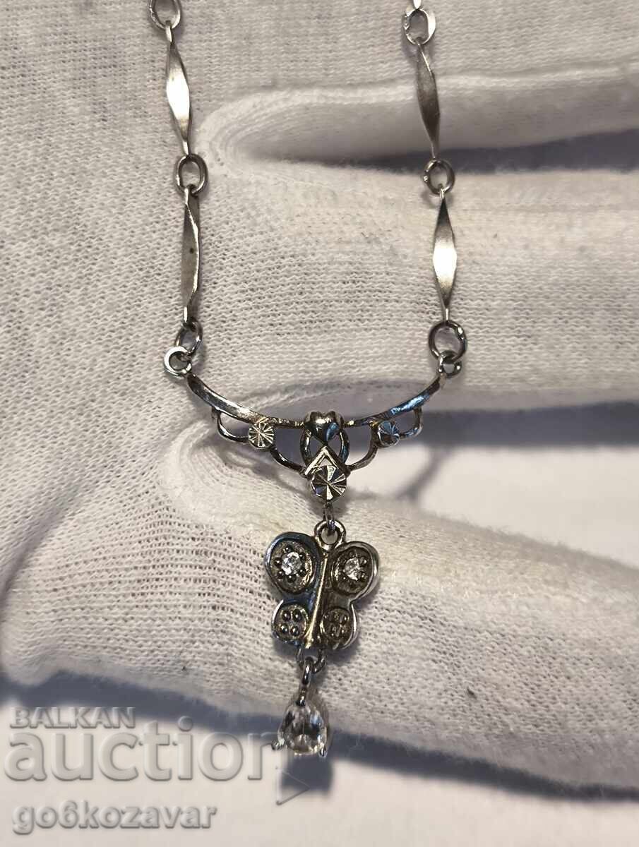 Εκλεπτυσμένο ασημένιο κολιέ με λαμπερά κρύσταλλα 0,925 με τιμή € 59.00 | 115.39 BGN Εκλεπτυσμένο ασημένιο κολιέ με λαμπερά κρύσταλλα 0,925 με τιμή € 59.00 | 115.39 BGN