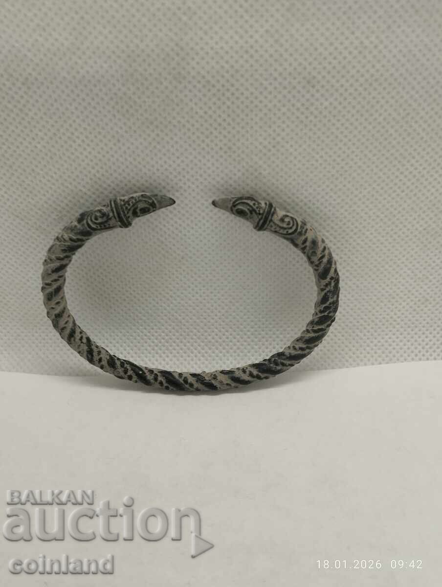 Auction  Ancient Bronze Roman Bracelet - REPLICA REPRODUCTION